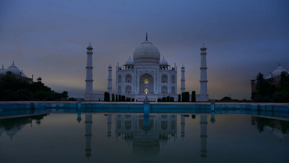 Agra Overnight Tour